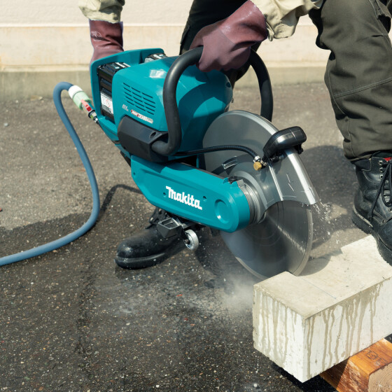 Makita Akku-Trennschleifer XGT 2x40V max. 355 mm 127 mm CE001GZ