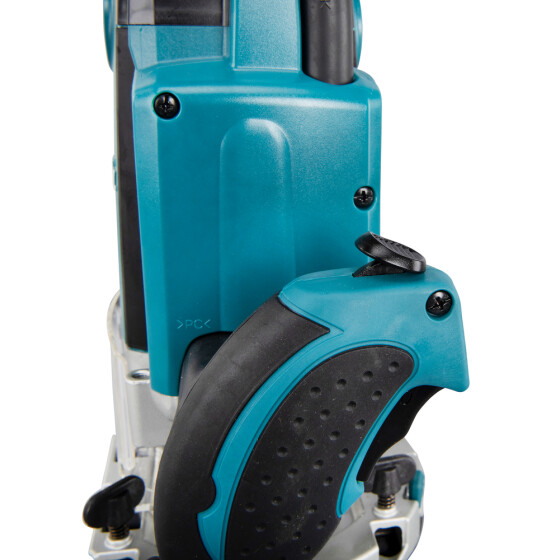 Makita Oberfräse RP1802XJ