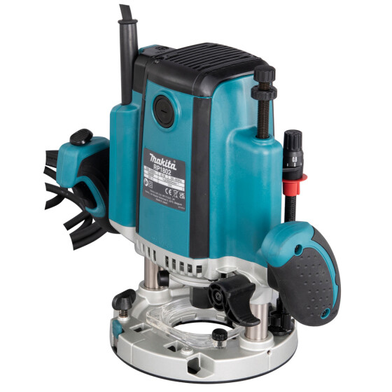 Makita Oberfräse RP1802XJ