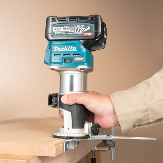 Makita Akku-Multifunktionsfräse 40V max. 6/8 mm 10.000-31.000 min-1 RT001GZ10