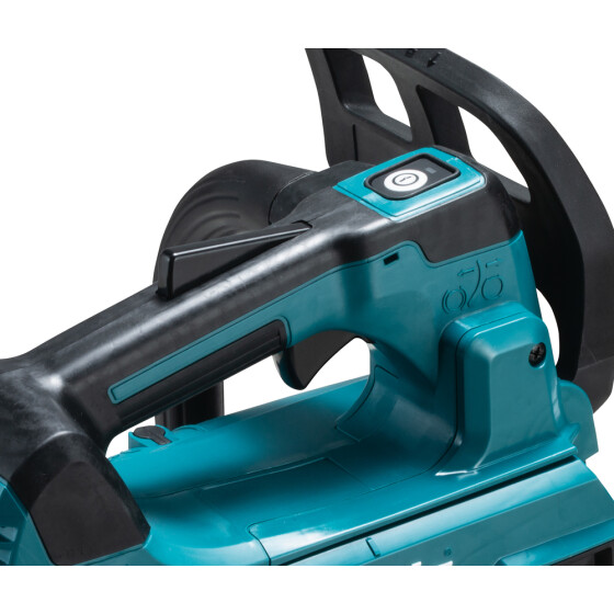 Makita Akku-Kettensäge 40V max. 24,8 m/s 25 cm UC002GZ