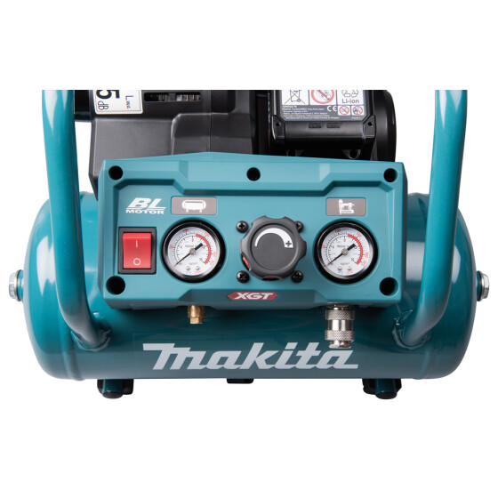 Makita Akku-Kompressor XGT 40V max. Kessel 7,6 l AC001GZ