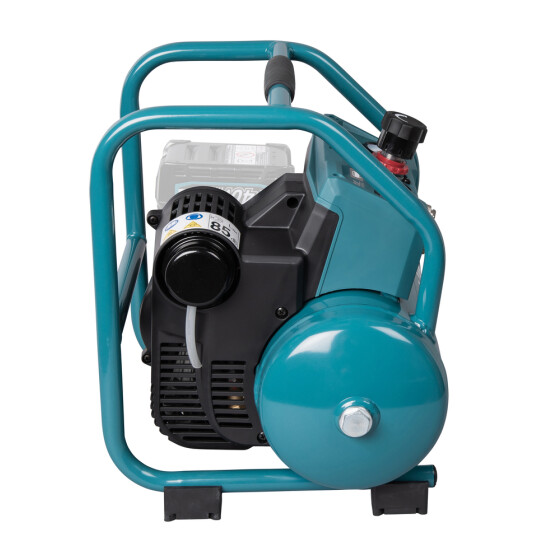 Makita Akku-Kompressor XGT 40V max. Kessel 7,6 l AC001GZ