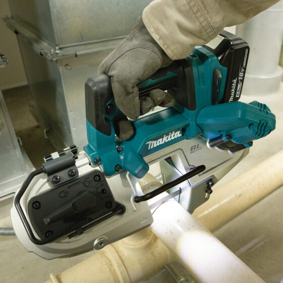 Makita Akku-Bandsäge 18V 0-3,2 m/s 66 mm DPB183Z