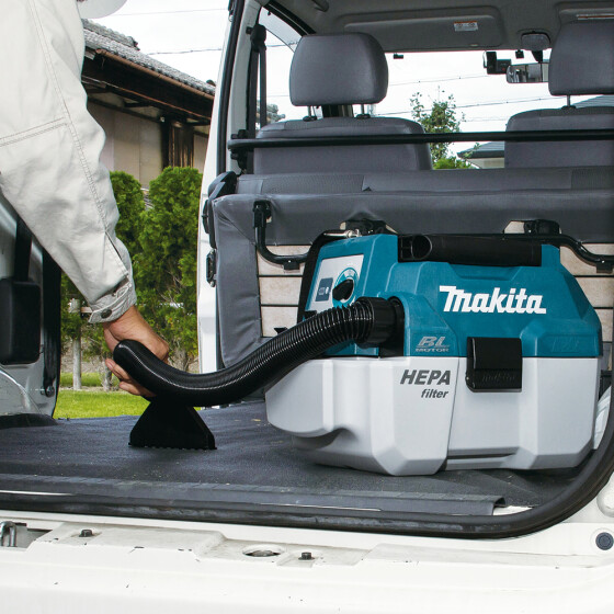 Makita Akku-Staubsauger 18V 7,5 l nass/trocken L DVC750LZX3