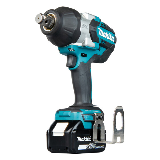 Makita Akku-Schlagschrauber 18V 3/4" 1.050 Nm 0-1.800 min-1 DTW1001RTJ