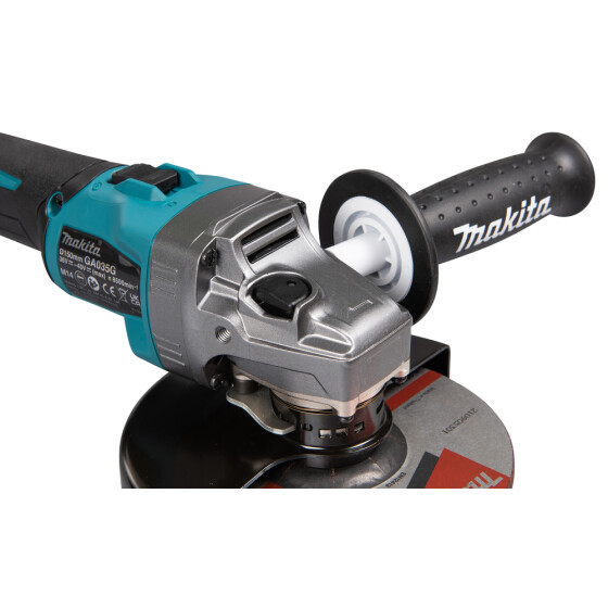 Makita Akku-Winkelschleifer XGT 40V max. 150 mm GA035GZ