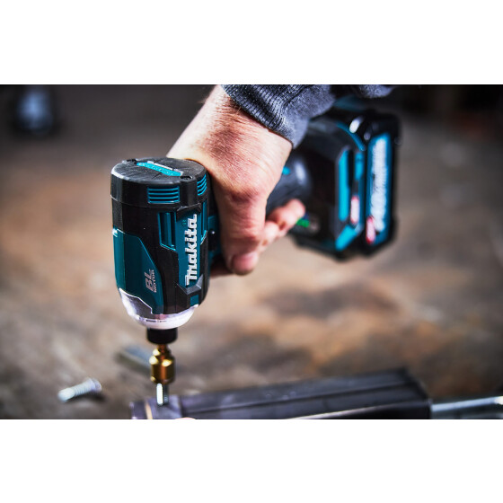 Makita Akku-Schlagschrauber XGT 40V max. 1/4" 220 Nm 0-3.700 min-1 TD001GZ