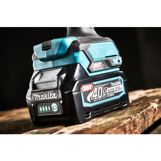 Makita Akku-Bohrschrauber XGT 40V max. 140 Nm 0-2.600 min-1 DF001GD201