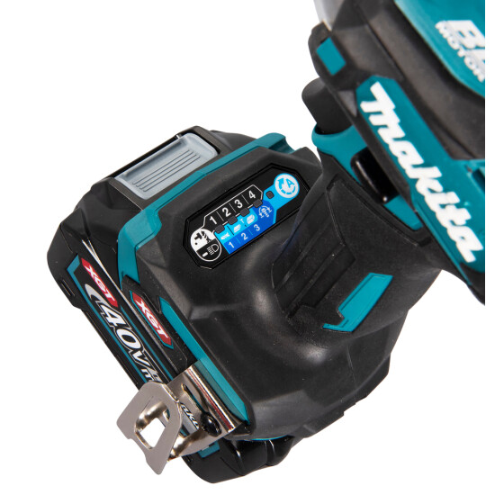 Makita Akku-Schlagschrauber XGT 40V max. 1/4" 220 Nm 0 - 3.700 min-1 TD001GD201