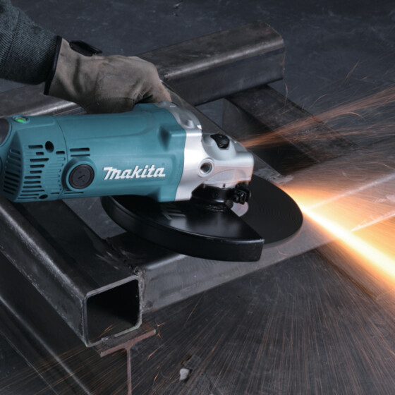 Makita Winkelschleifer 2.000 W 230 mm 6.600 min-1 GA9050R