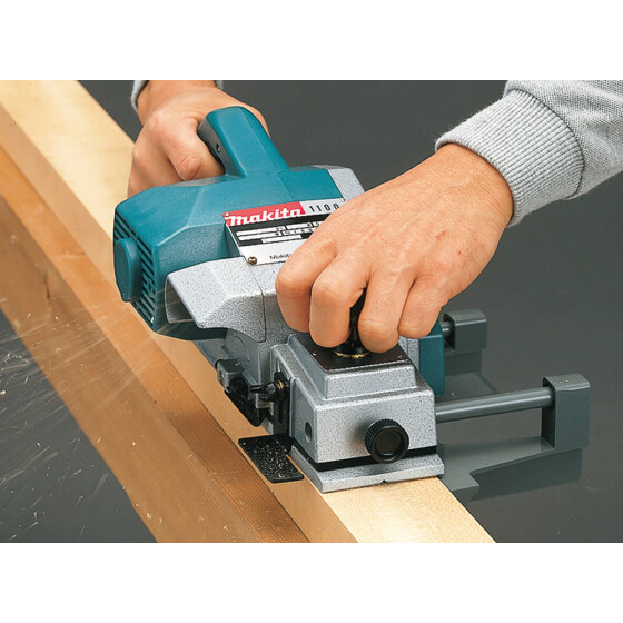 Makita Falzhobel  1100