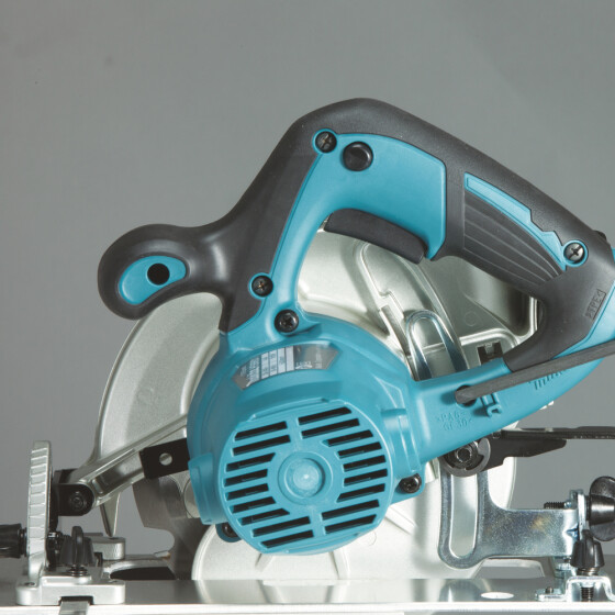 Makita Handkreissäge 1.050 W 54,5 mm 5.200 min-1 HS6601J